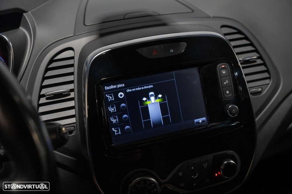 Renault Captur 1.2 TCe Exclusive EDC - 29