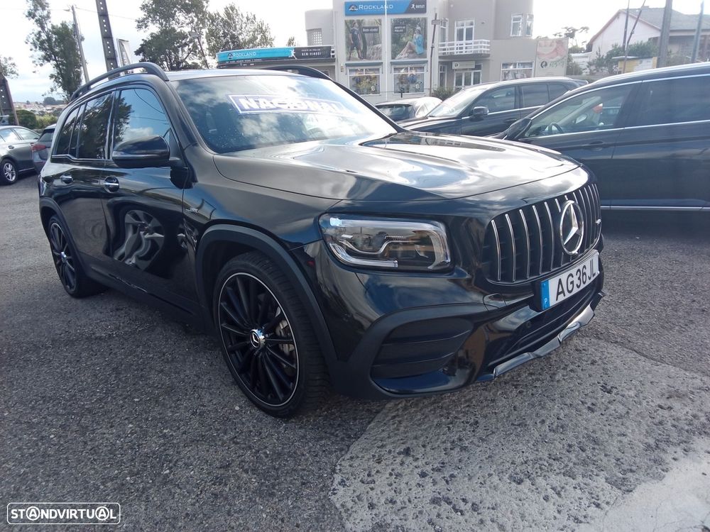 Mercedes-Benz GLB 35 AMG 4Matic — fotografia 3
