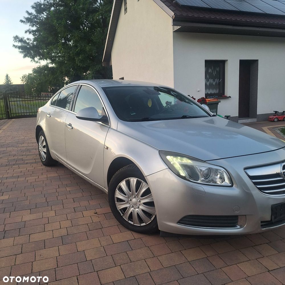 Opel Insignia 1.8 - 2