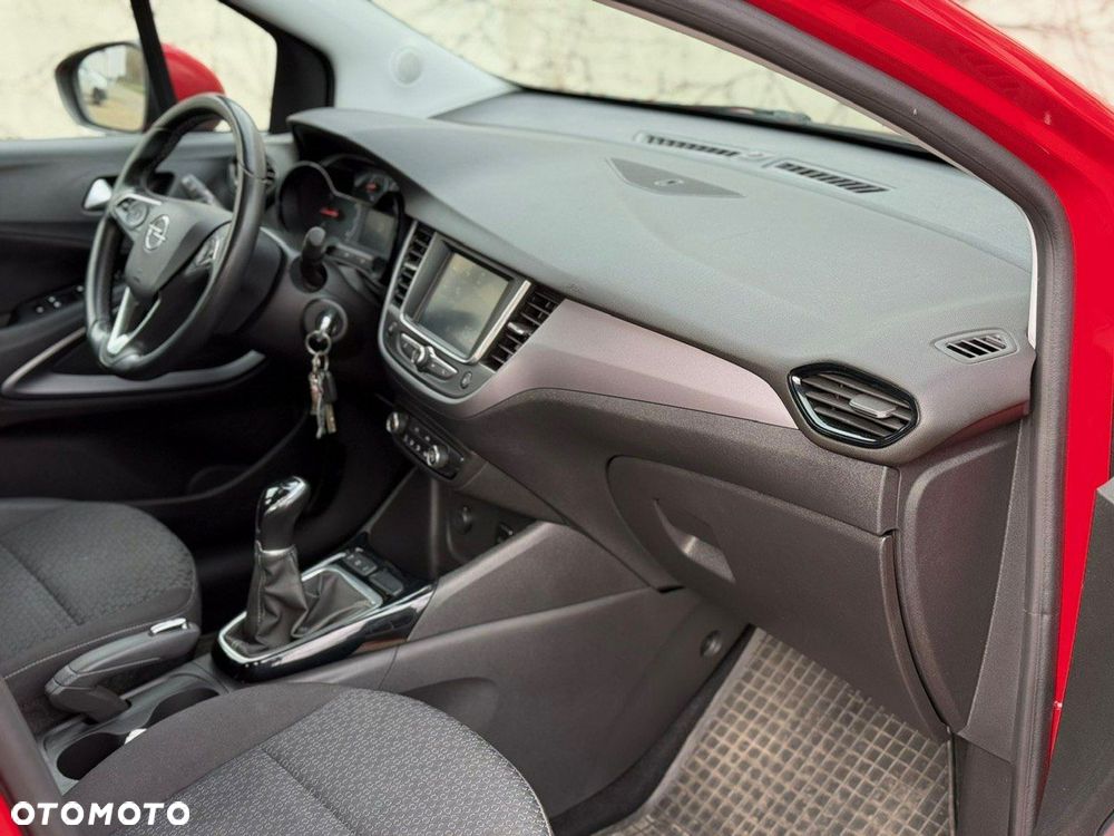 Opel Crossland X - 18