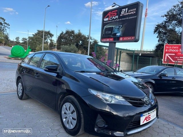 Toyota Auris Touring Sports