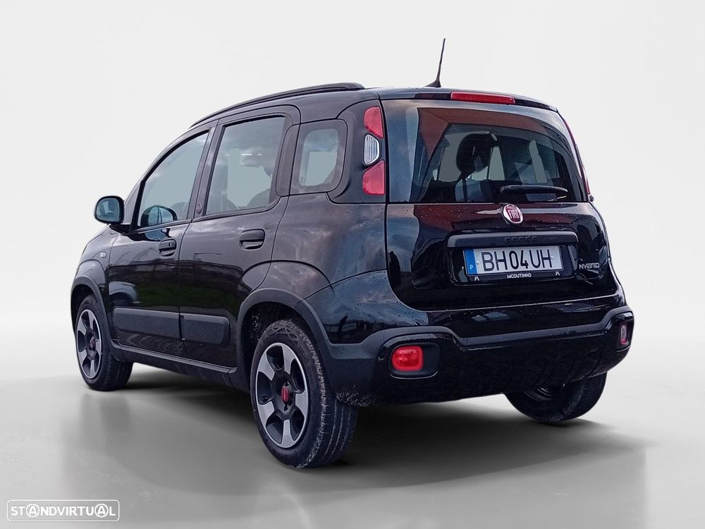 Fiat Panda 1.0 Hybrid (RED) — fotografia 3