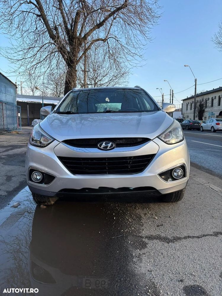 Hyundai ix35 2.0 CRDI 4WD Style Heat - 1