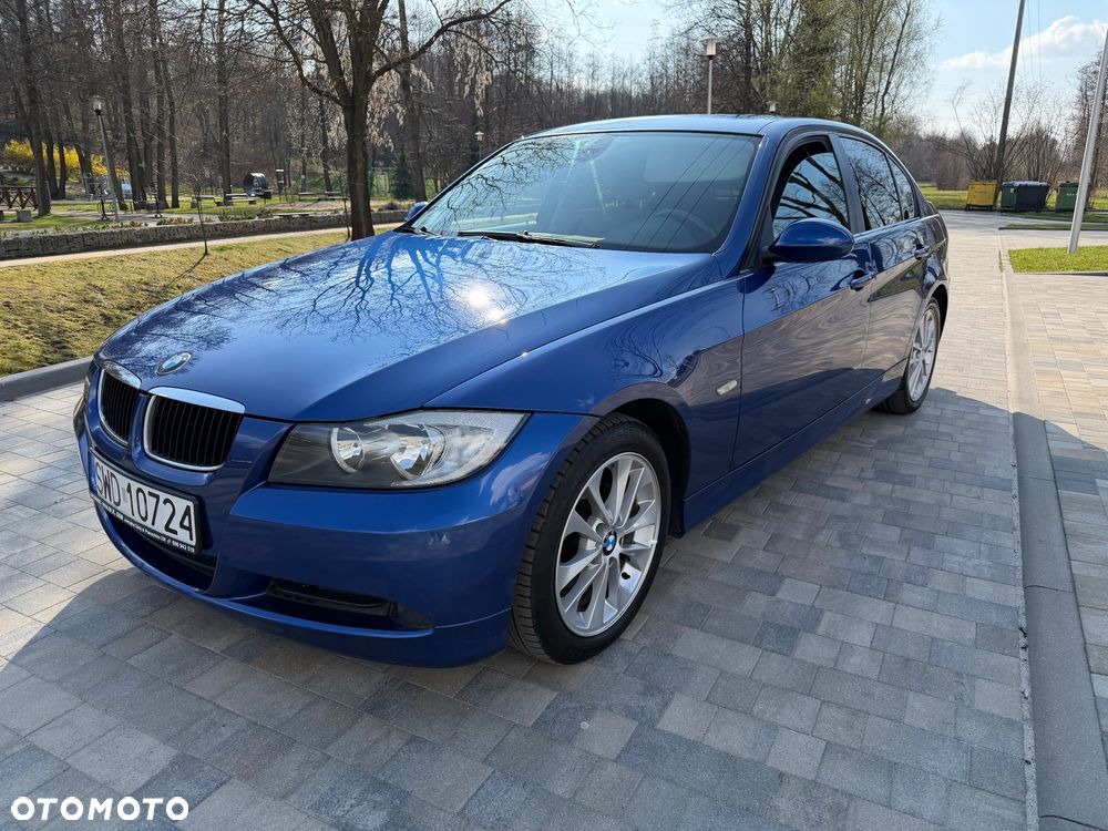 BMW Seria 3 320d DPF Edition Fleet Lifestyle - 2