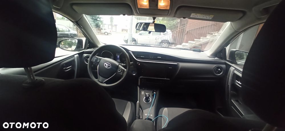 Toyota Auris Hybrid 135 Active - 11