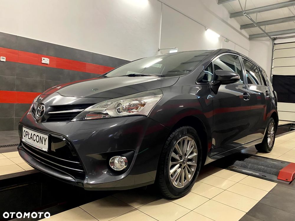 Toyota Verso 1.6 Active 7os - 3