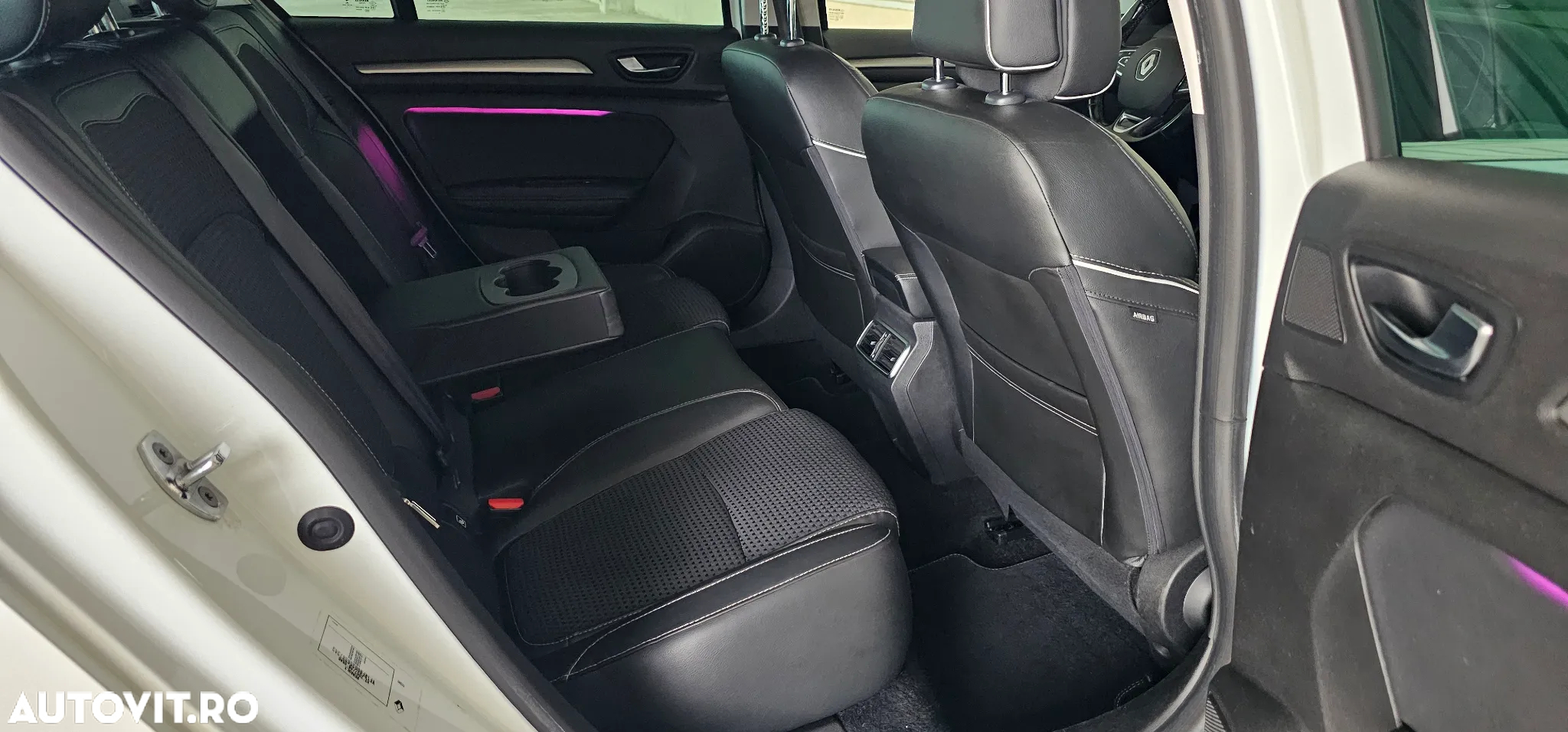 Renault Megane Grandtour ENERGY dCi 110 EDC BOSE EDITION - 13