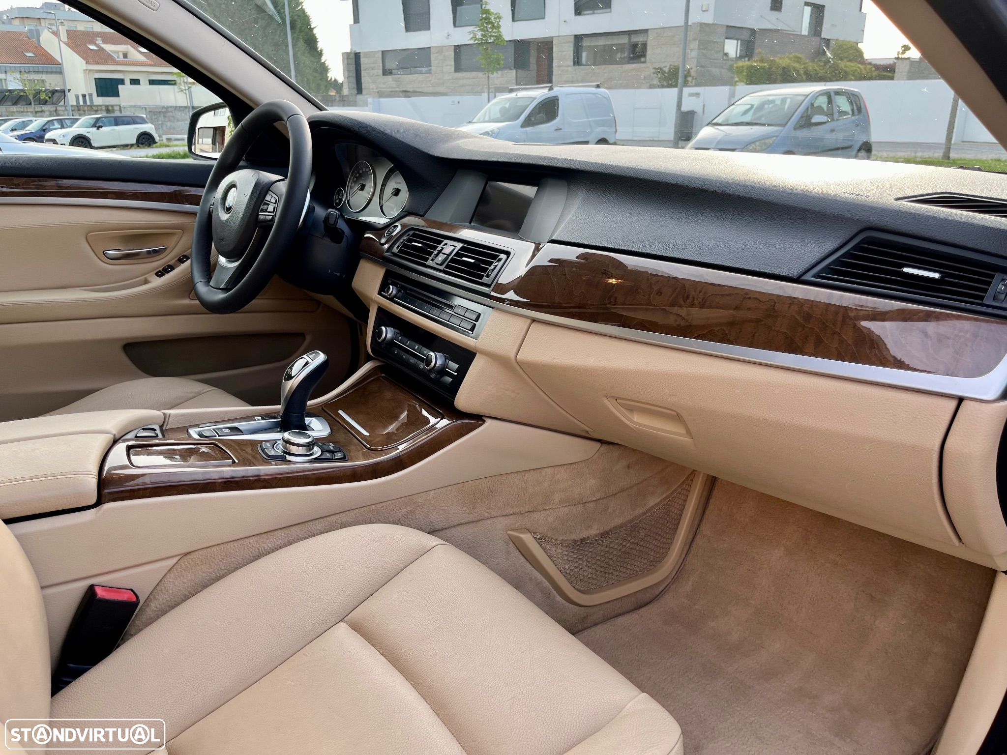 BMW 520 d Auto - 19
