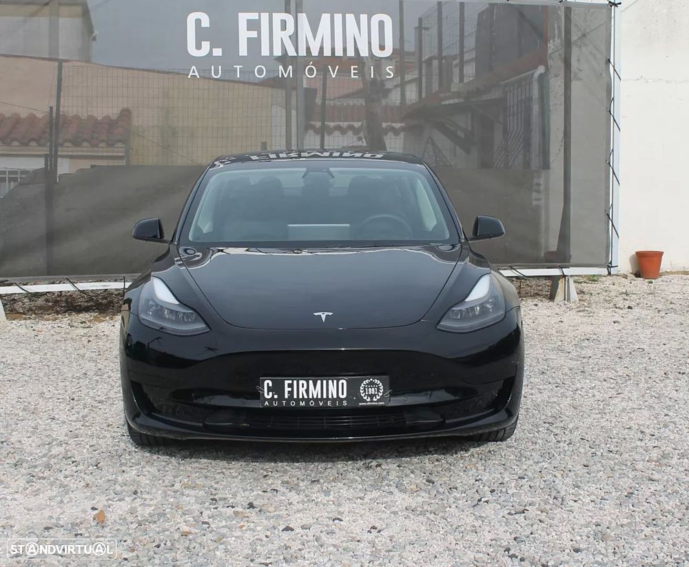 Tesla Model 3 Standard Range Plus RWD foto 2
