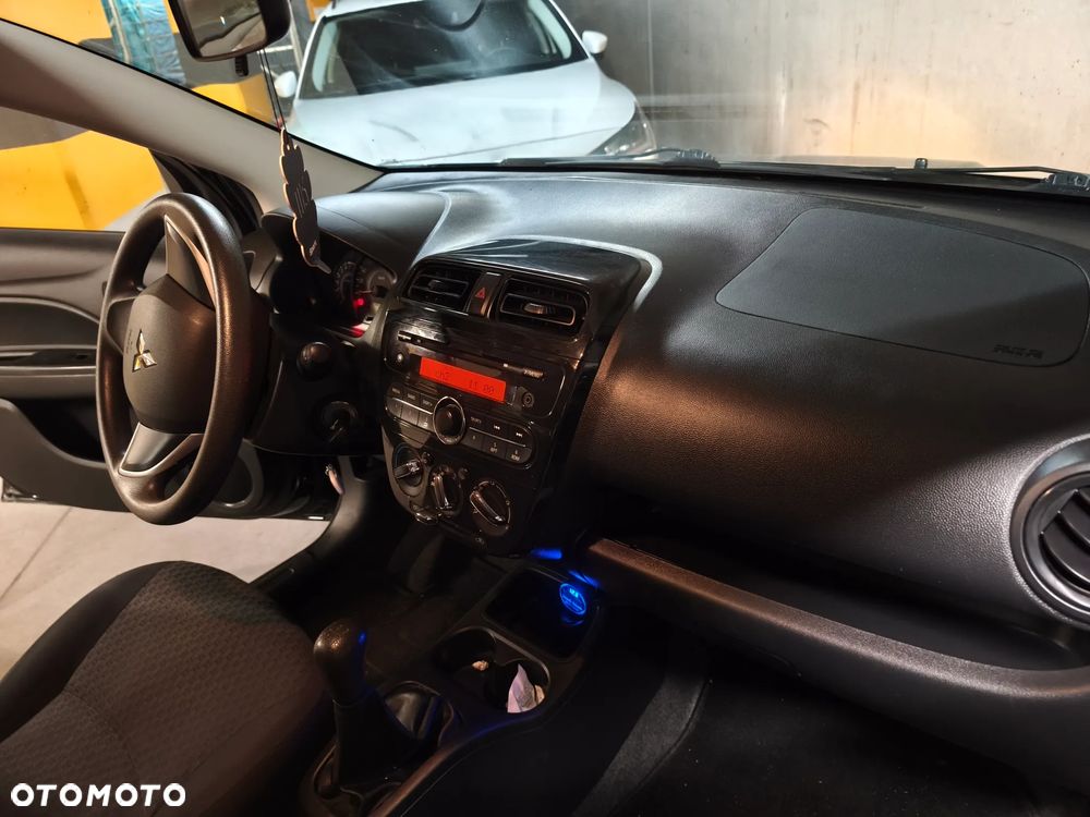Mitsubishi Space Star 1.0 - 4
