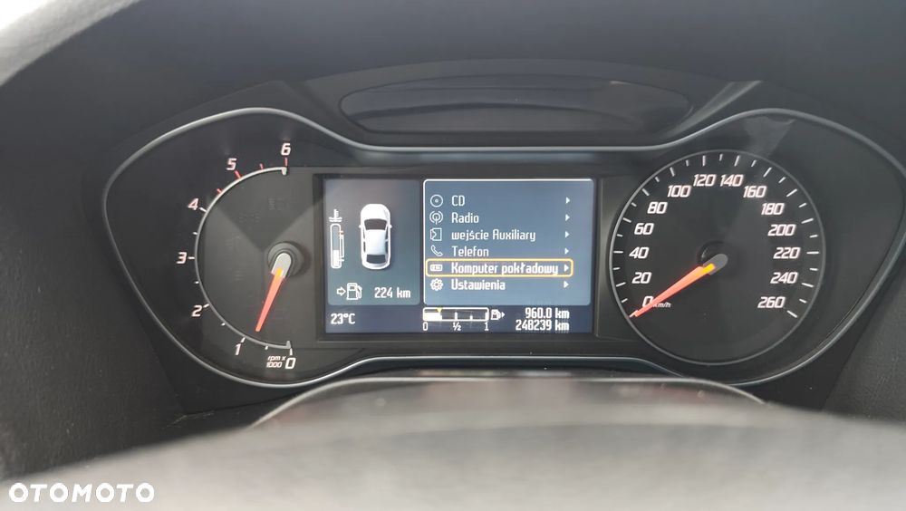 Ford S-Max - 22
