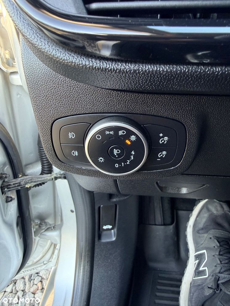 Ford Fiesta 1.1 S&S COOL&CONNECT - 14