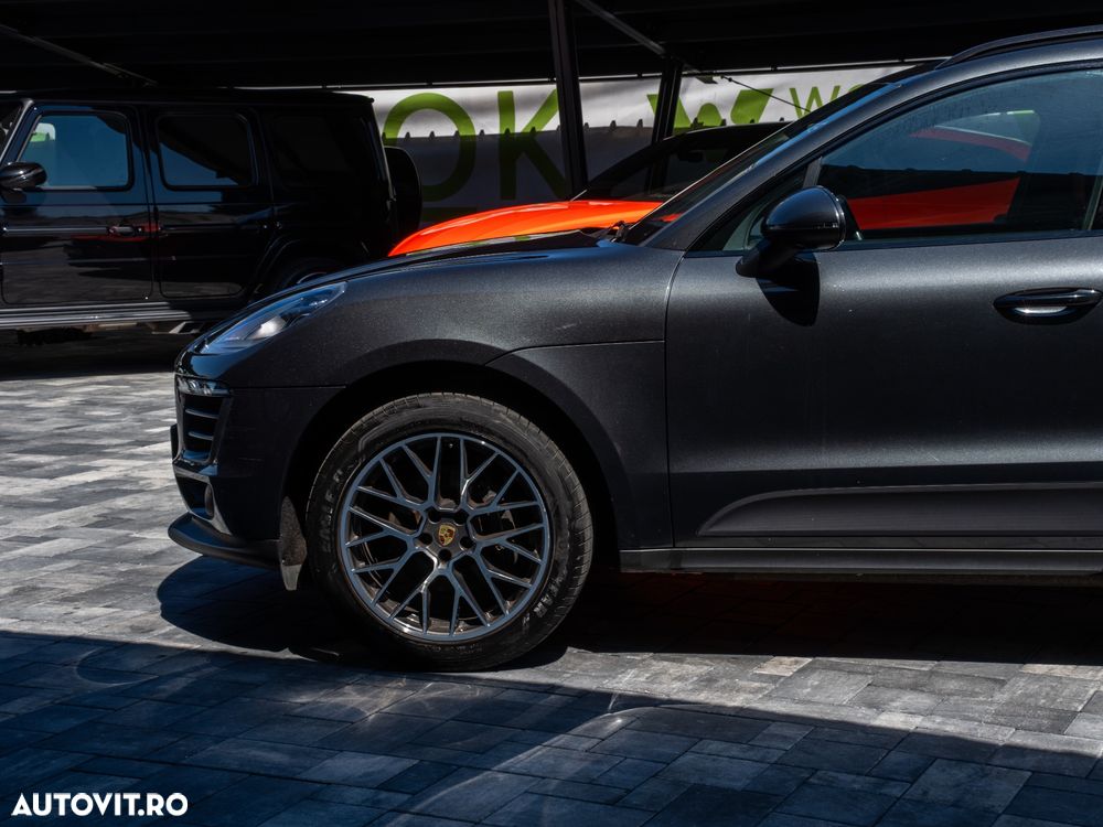 Porsche Macan - 11