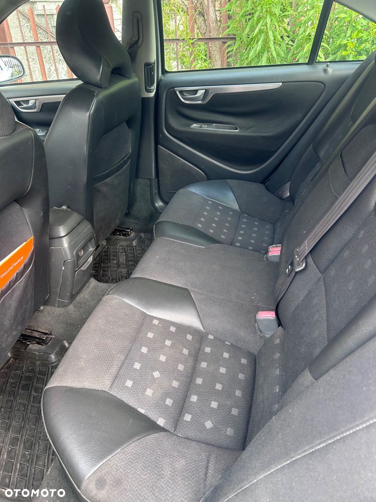 Volvo S60 - 8
