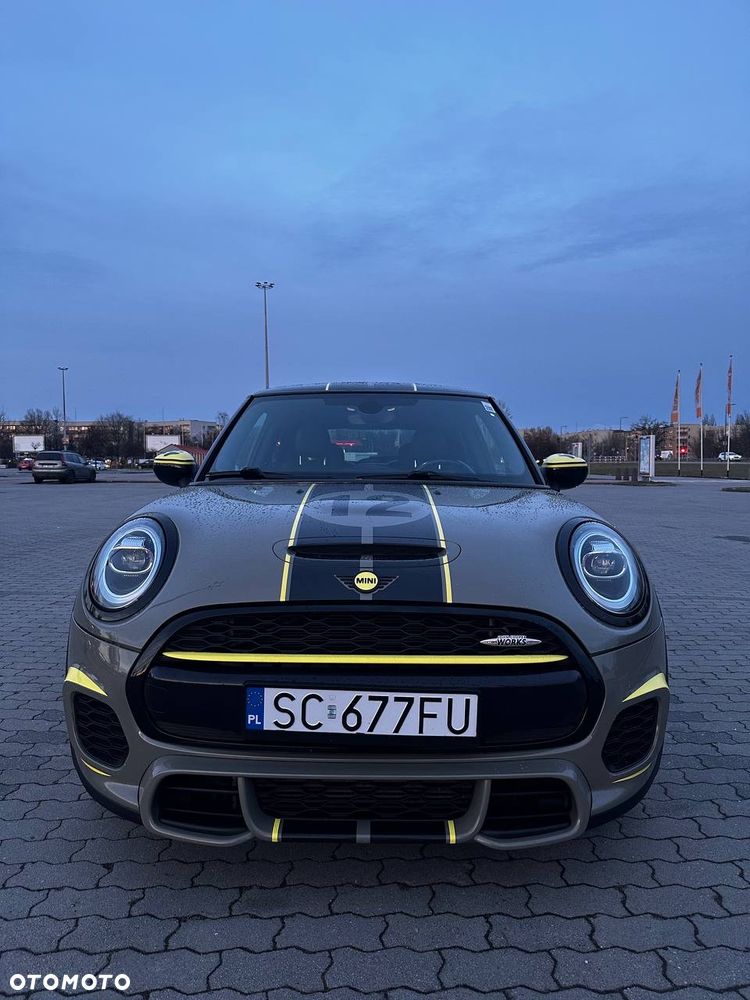 MINI John Cooper Works Standard - 2