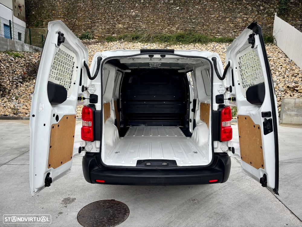 Citroën Jumpy 2.0 HDI Versão Longa - 18