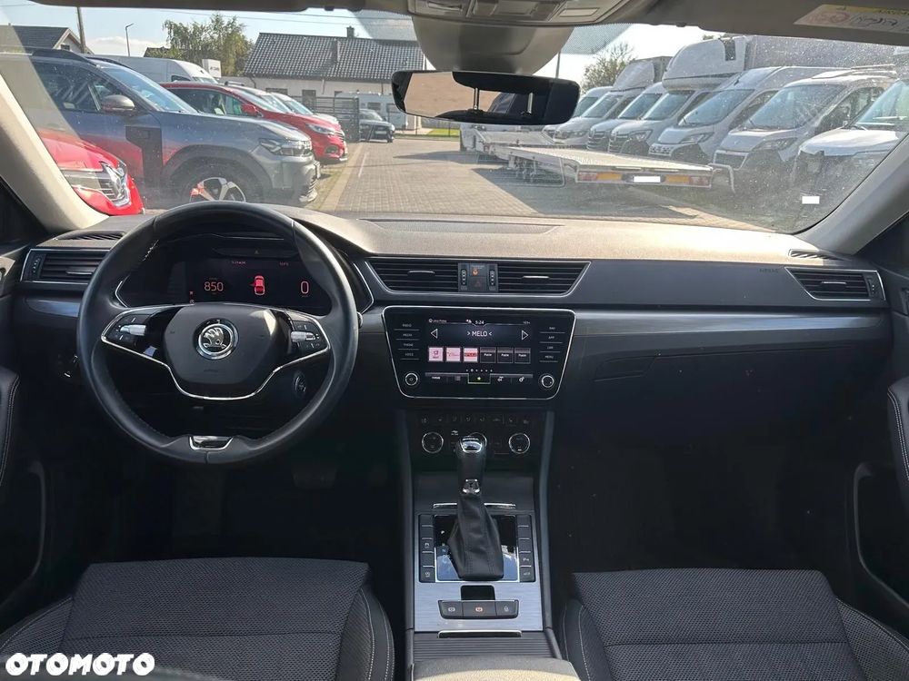 Skoda Superb 2.0 TSI Style DSG - 24