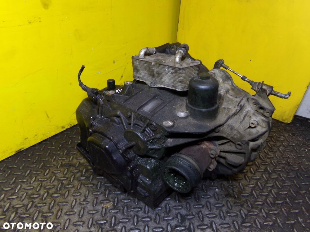 AUDI TT 3.2 VR6 06r 250KM skrzynia biegow AUTOMAT 4x4 HAH - 9