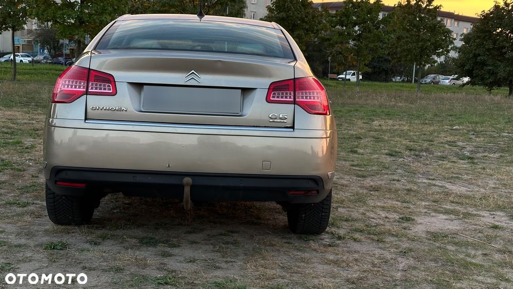 Citroën C5 2.0 HDi Exclusive - 6