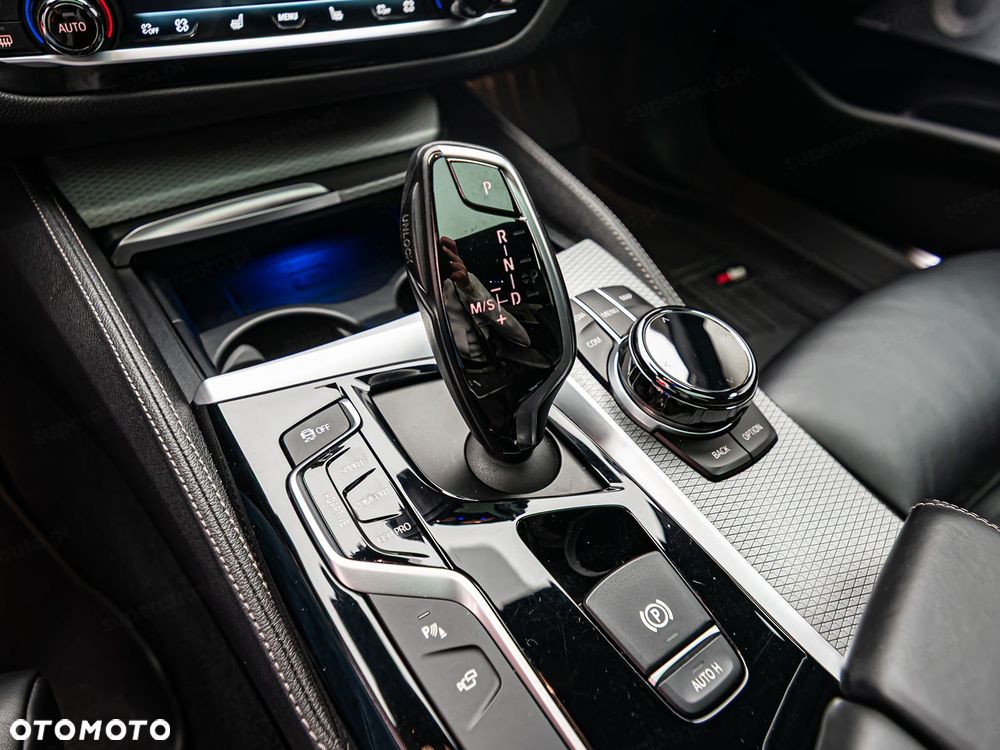 BMW Seria 5 - 23