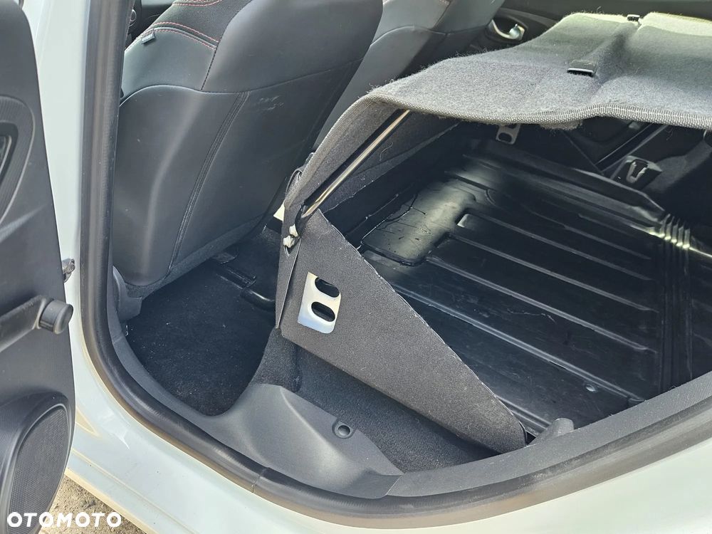 Renault Clio 1.5 dCi Business - 12