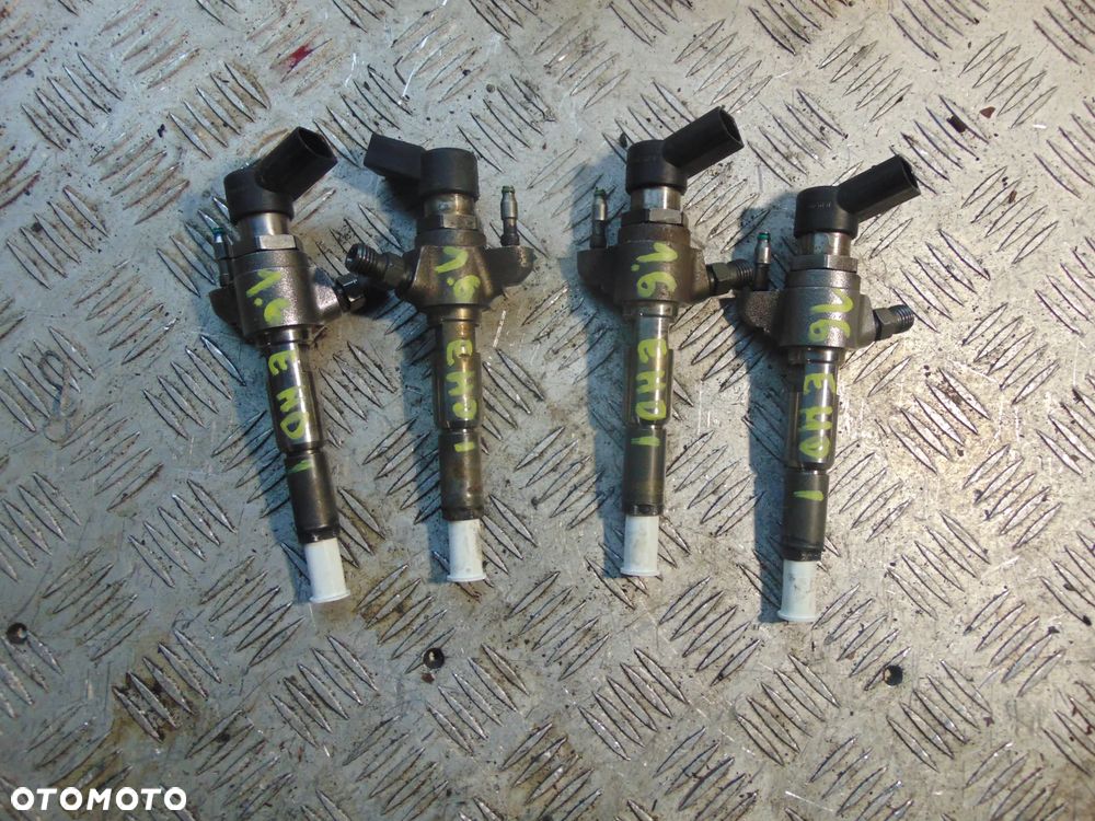 Wtryskiwacze 1 szt peugeot 1,6 E-HDI 9674973080 continental cena sztuka - 2