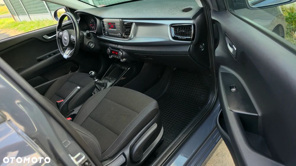 Kia Rio 1.2 L - 17