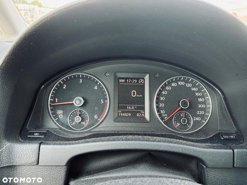 Volkswagen Golf Plus 1.6 TDI Comfortline DSG - 17