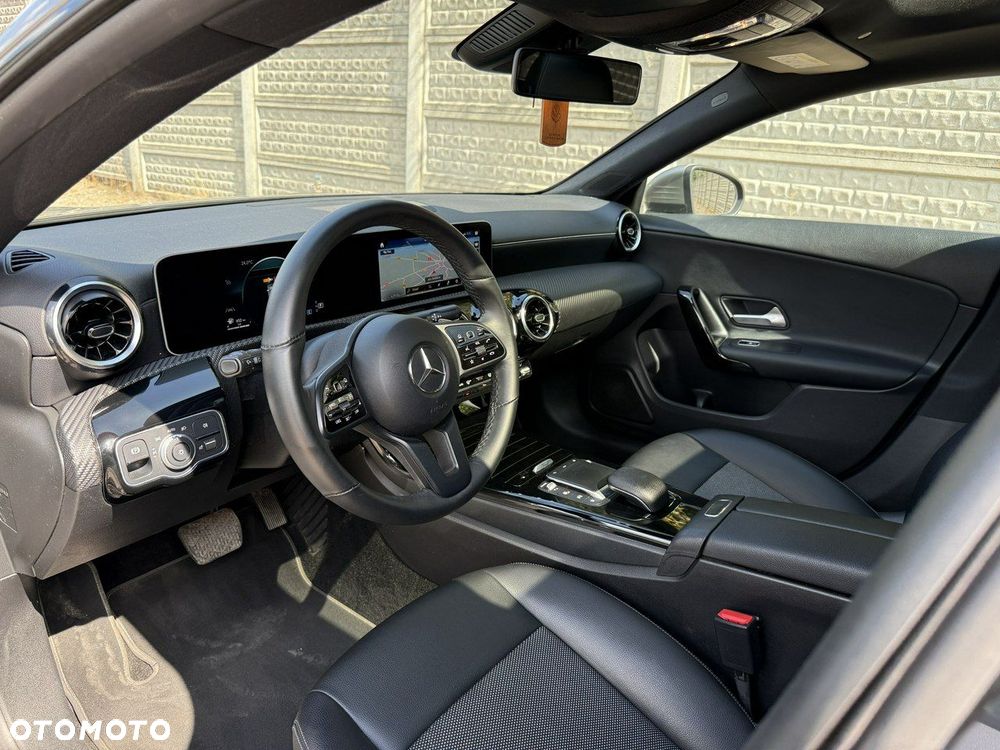 Mercedes-Benz CLA - 19