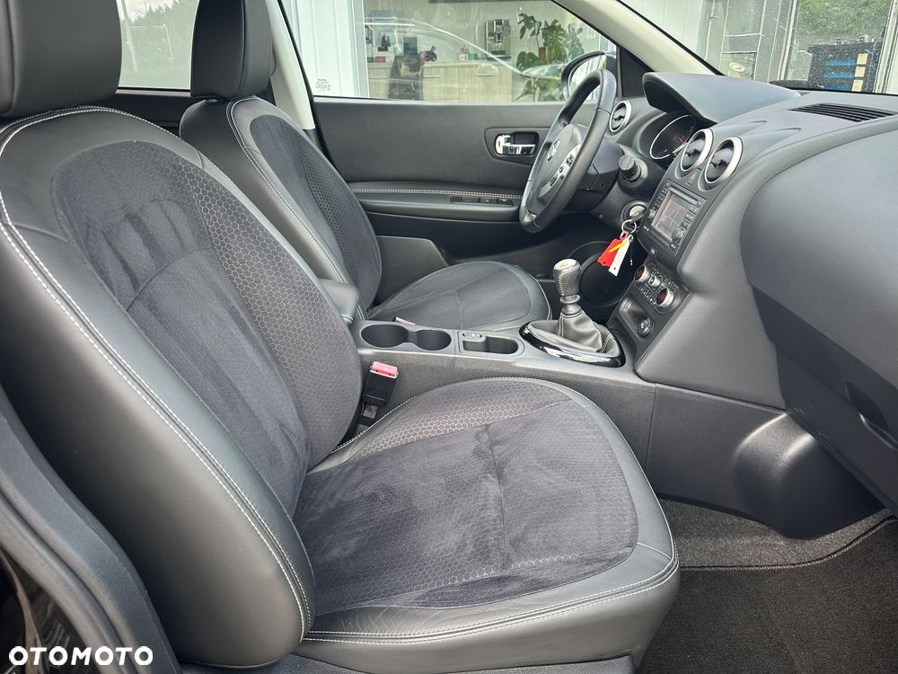 Nissan Qashqai 1.5 dCi Black Edition EU6 - 10