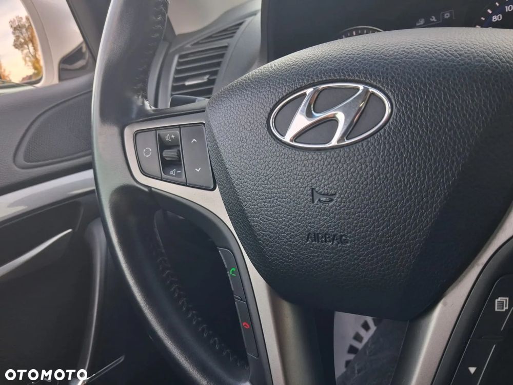 Hyundai i40 - 25
