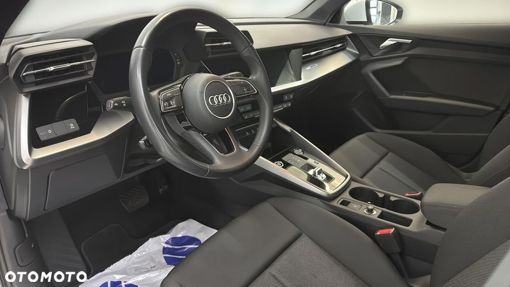 Audi A3 Sportback 35 TFSI mHEV S tronic - 10