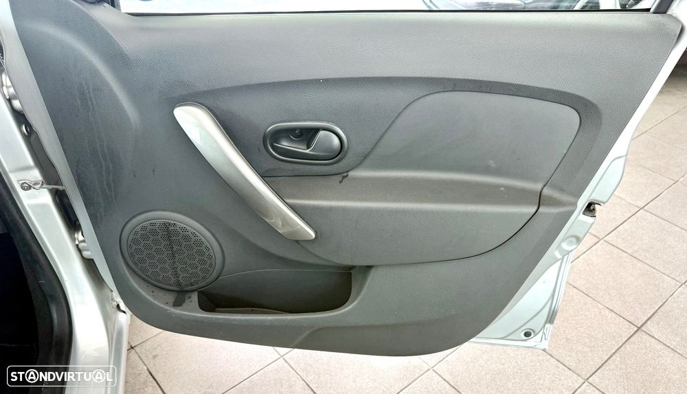 Dacia Sandero 1.2 16V Confort Bi-Fuel - 18