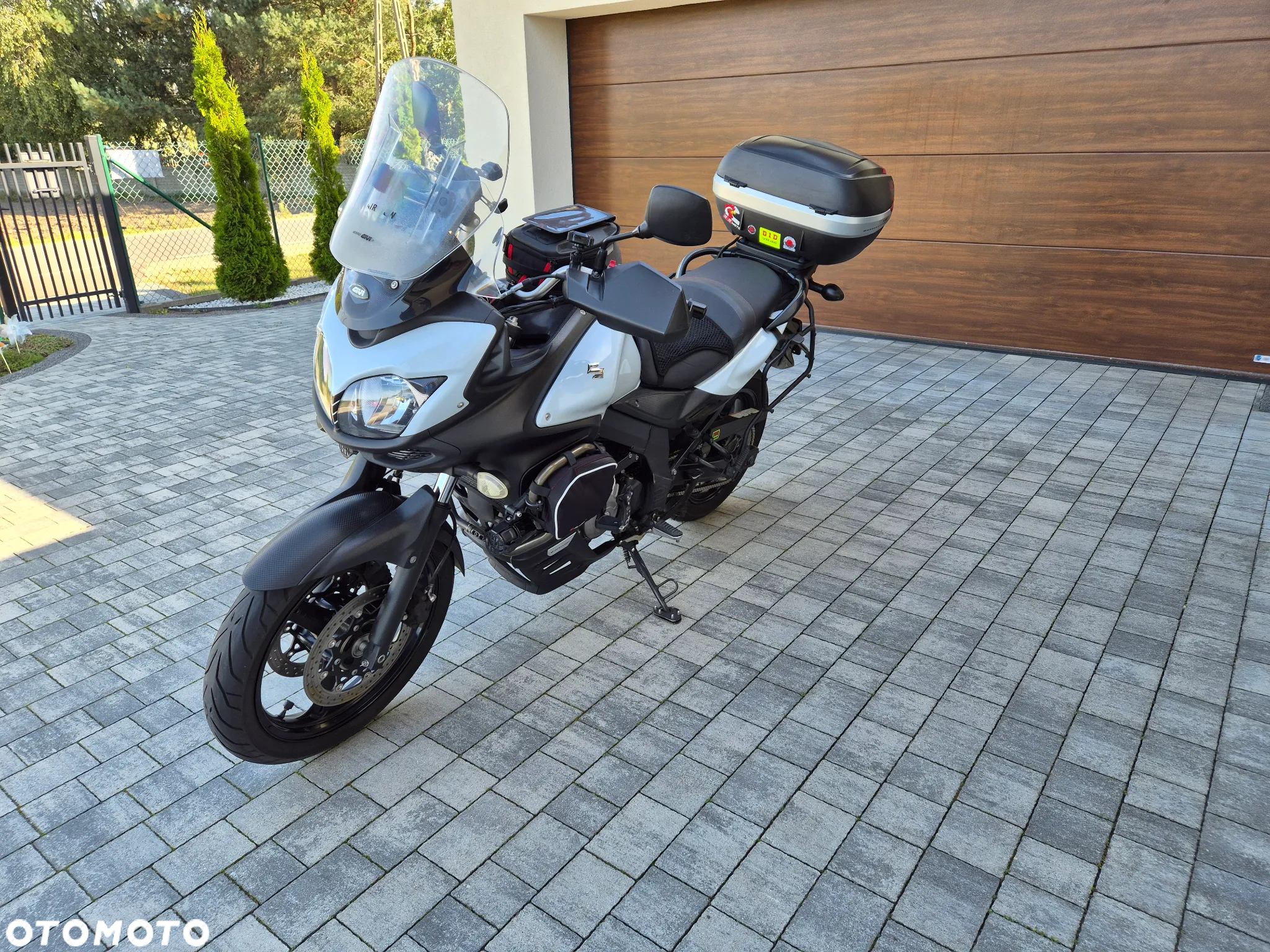 Suzuki V-STROM - 5