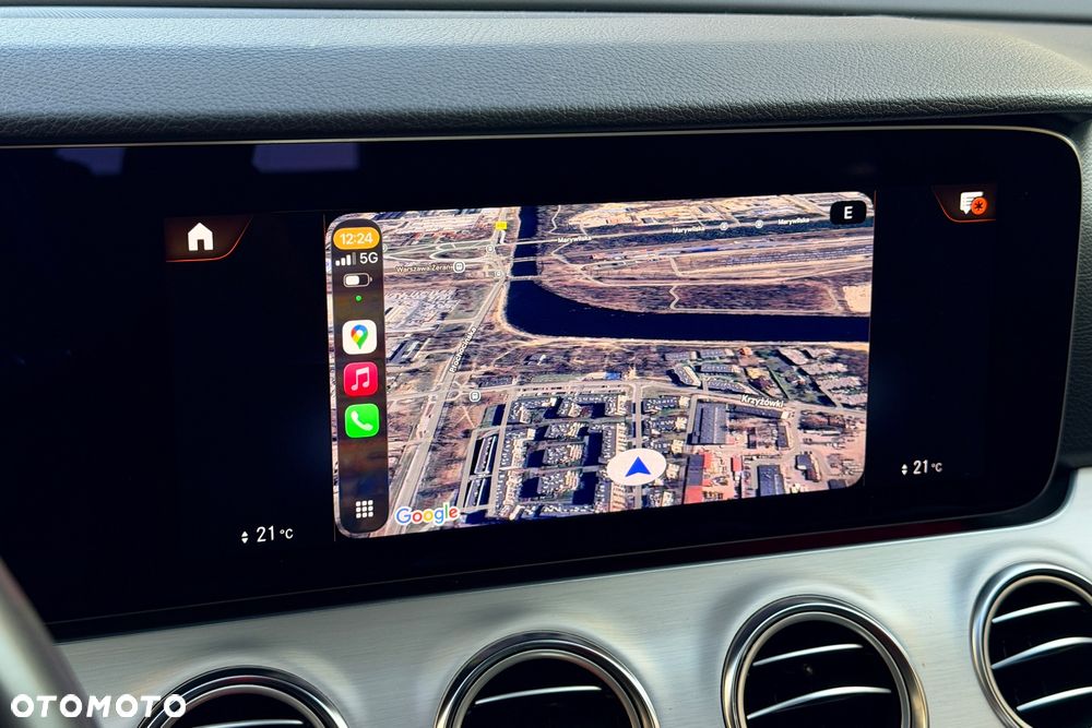 Mercedes-Benz Klasa E 220 d 4-Matic AMG - 22