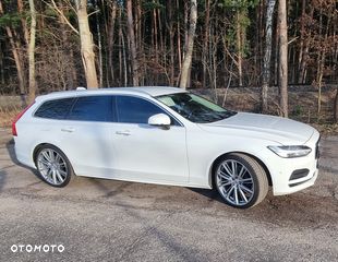 Volvo V90 D4 Momentum