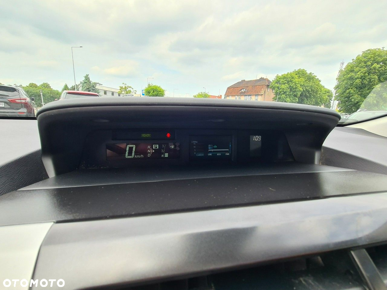 Toyota Prius+ Hybrid 135 Prestige - 18