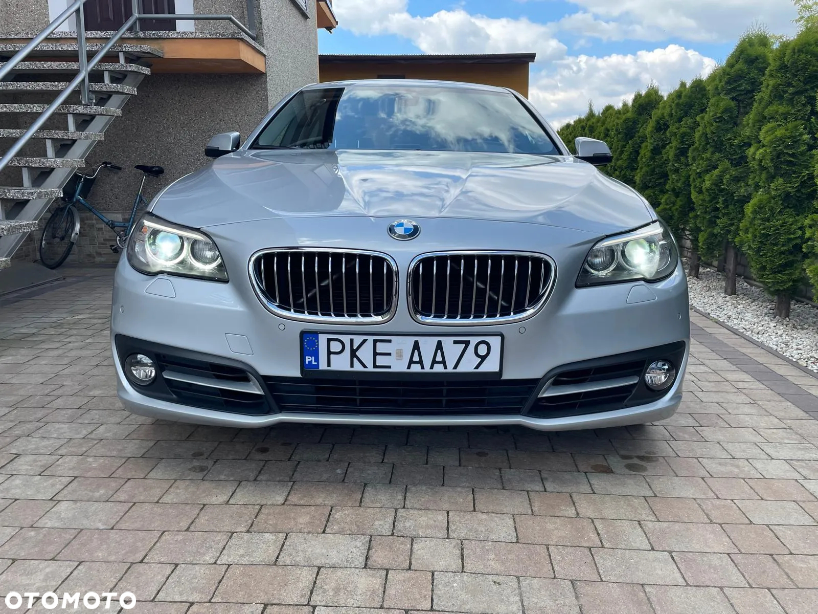 BMW Seria 5 520d - 29