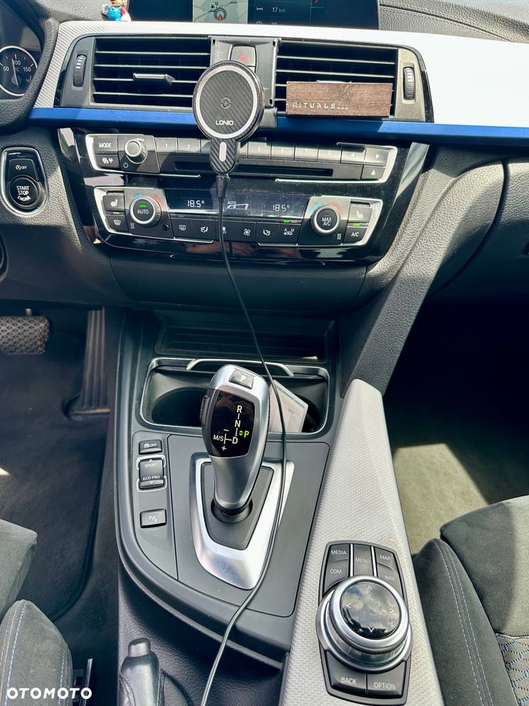 BMW Seria 3 318d M Sport - 15