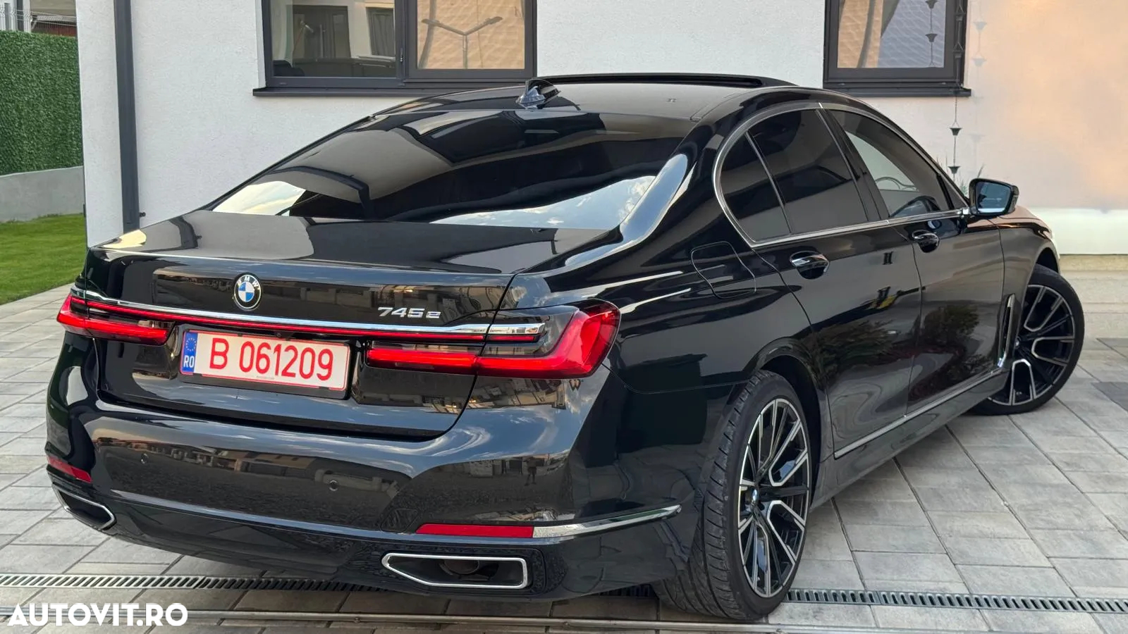 BMW Seria 7 745Le - 6