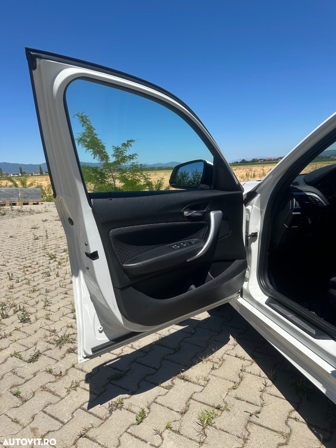BMW Seria 1 118d xDrive - 15