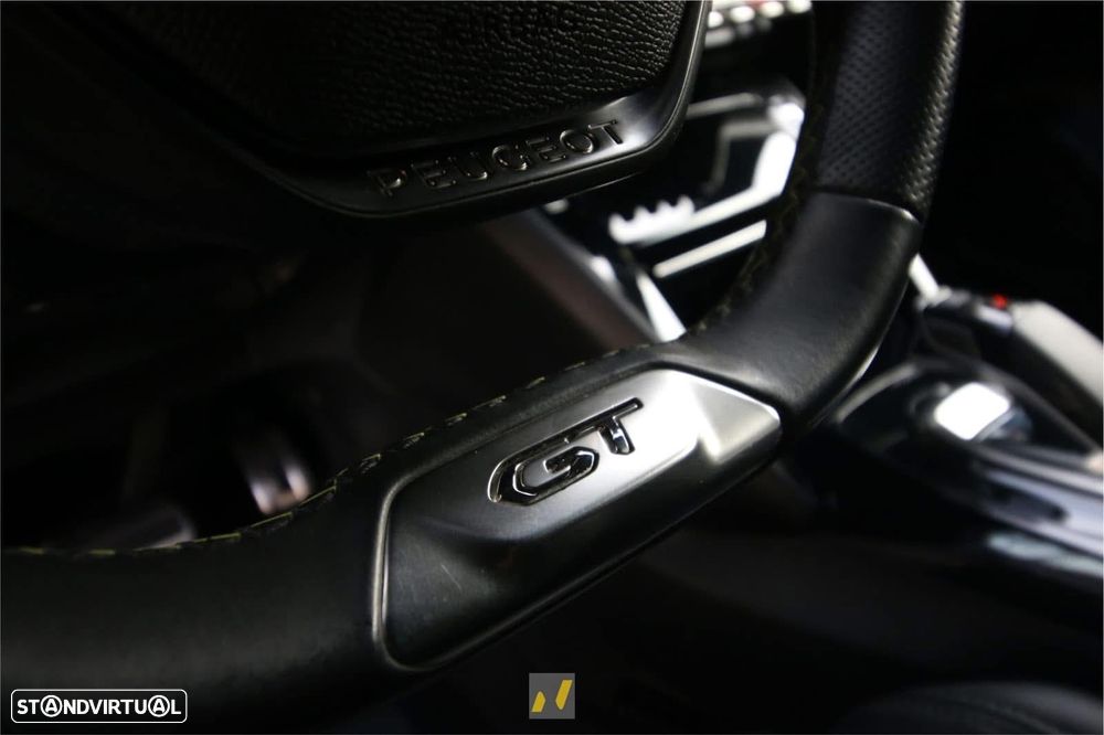 Peugeot e-208 50 kWh GT - 12