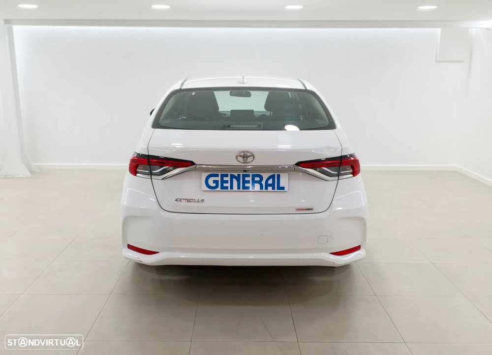 Toyota Corolla - 4