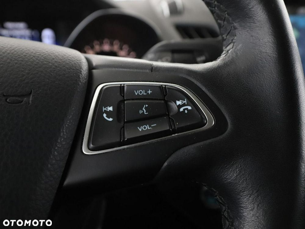 Ford Kuga 2.0 TDCi AWD Titanium - 29
