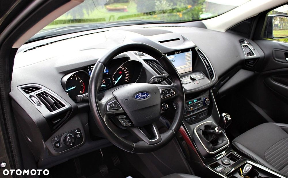 Ford Kuga - 9
