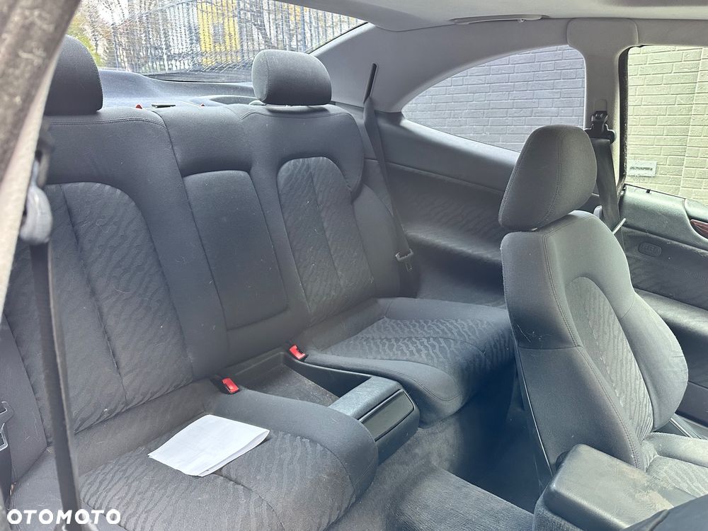 Mercedes-Benz CLK - 10