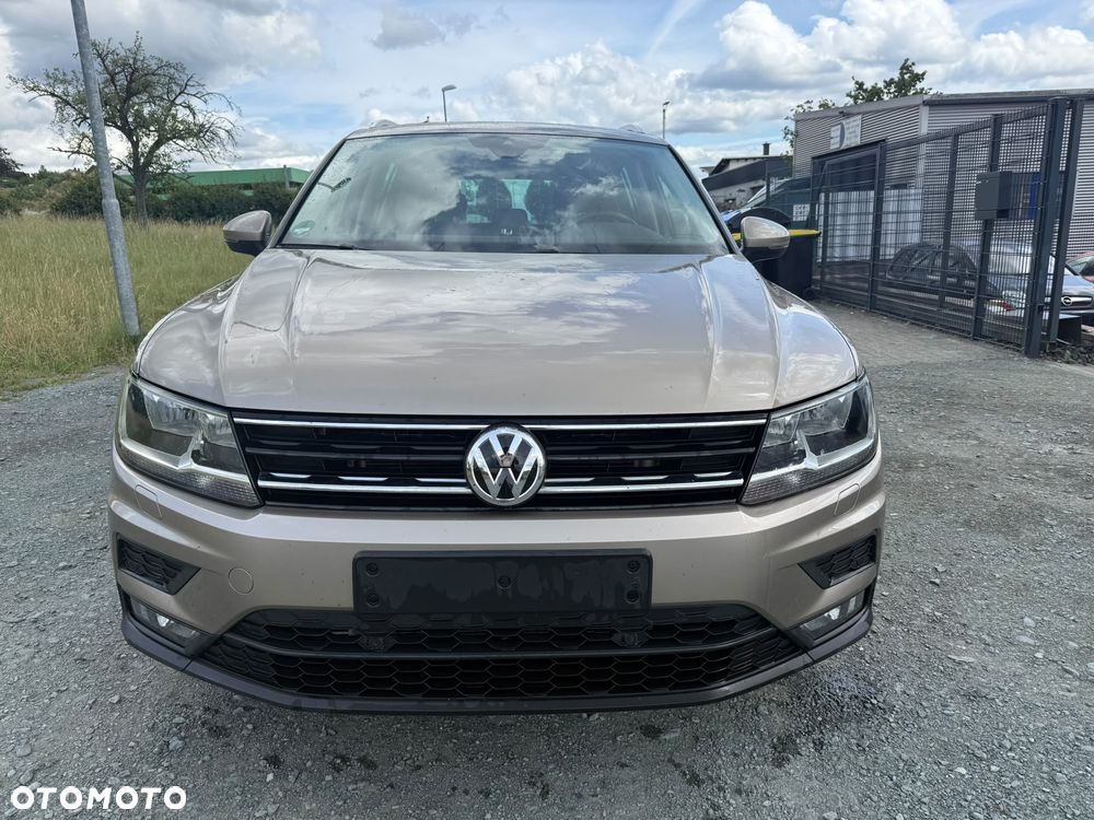 Volkswagen Tiguan 1.4 TSI DSG BlueMotion Technology Sport & Style - 3