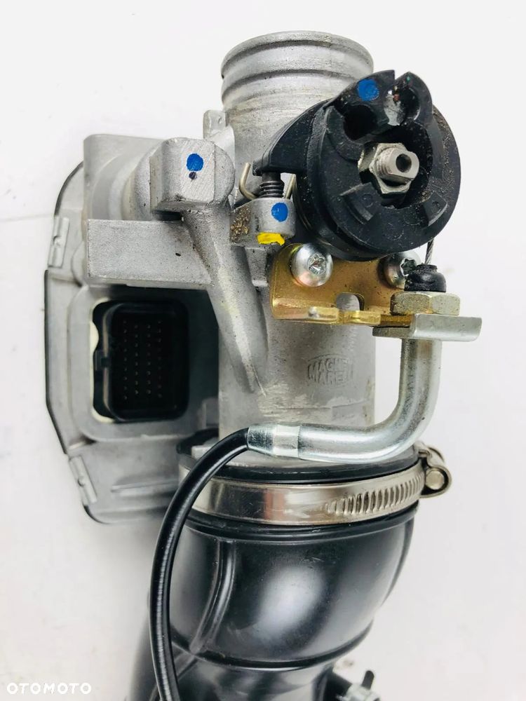 PIAGGIO Vespa GTS 125 Przepustnica Komputer ECU - 5