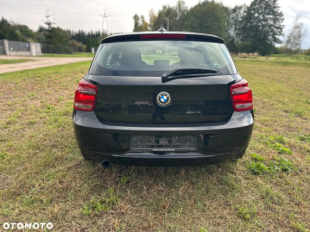BMW Seria 1 116i - 10