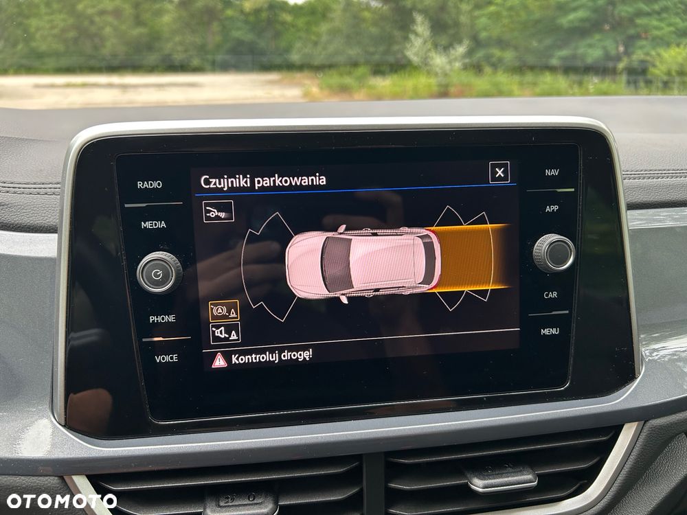 Volkswagen T-Roc 1.5 TSI Style DSG - 25